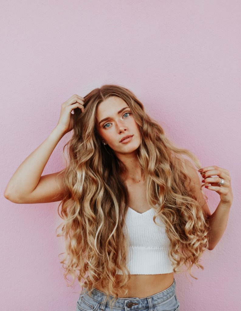 5 Awesome Tips to Make Thin Fine Hair look thicker and More Full